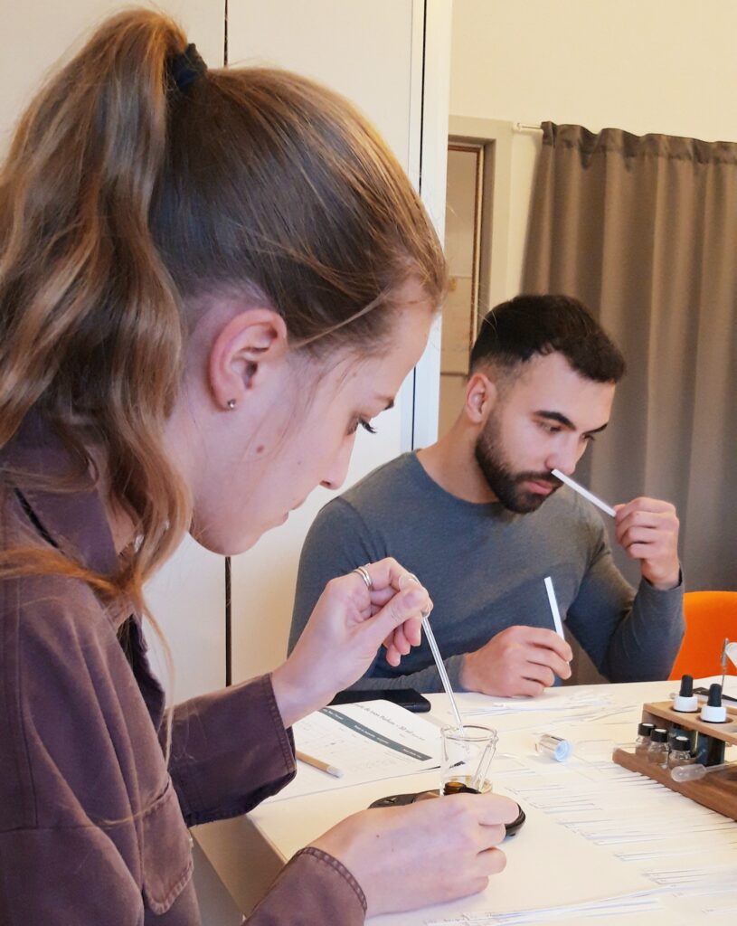 Atelier duo création parfum collectif
