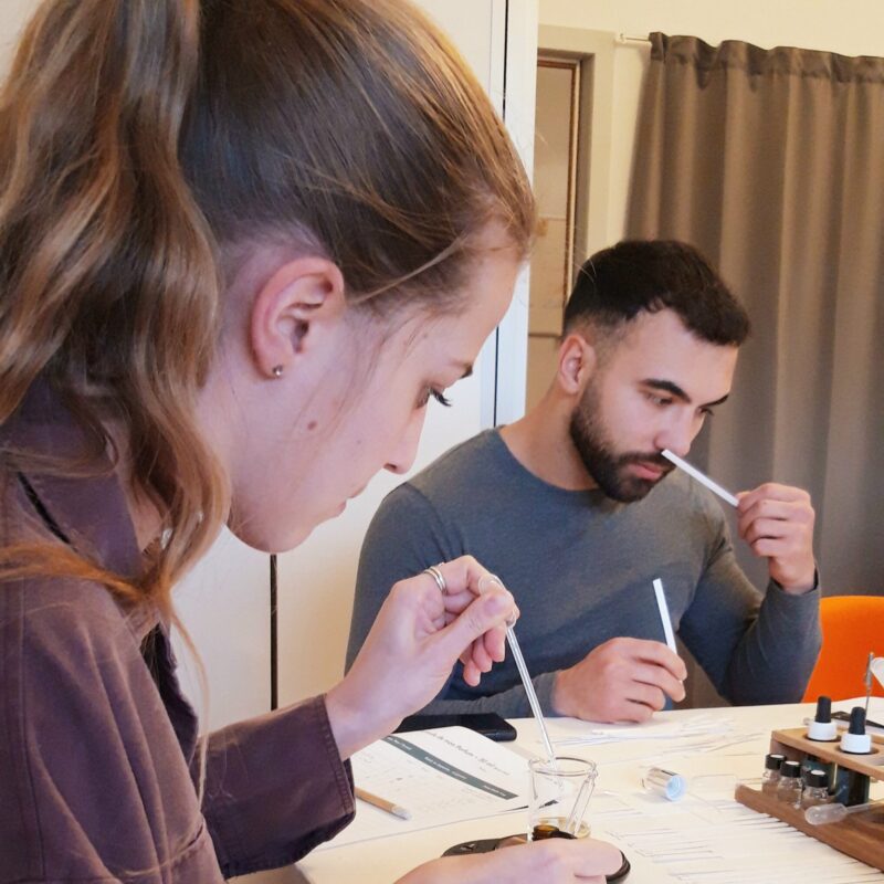 Atelier duo création parfum collectif